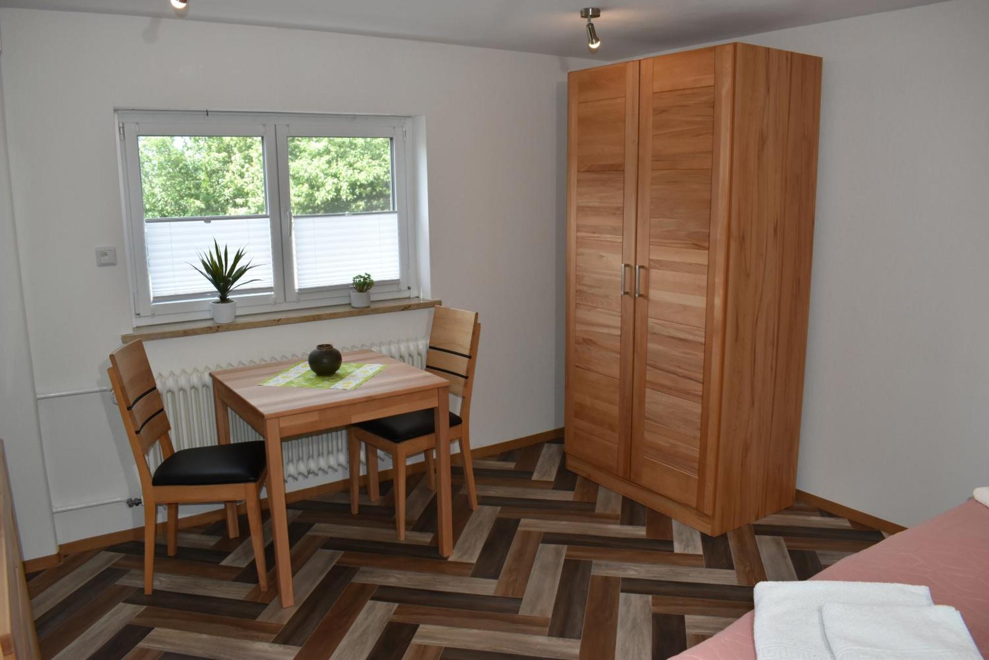 Ferienwohnung Am Steigerwaldrand Sugenheim Exteriör bild